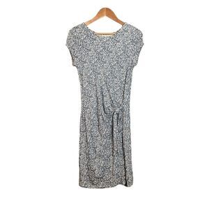 NWT! Loft floral short sleeve dress. Size small.